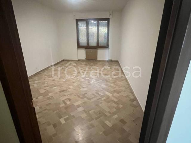 Appartamento in in affitto da privato a Castellamonte via Pasquale Educ, box, da privato, ascensore TrovaCasa