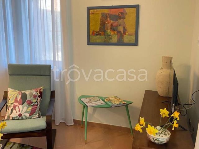 Appartamento in in affitto da privato a Castellammare di Stabia via Errico Alvino, 21, terrazzo, da privato, ristrutturato TrovaCasa