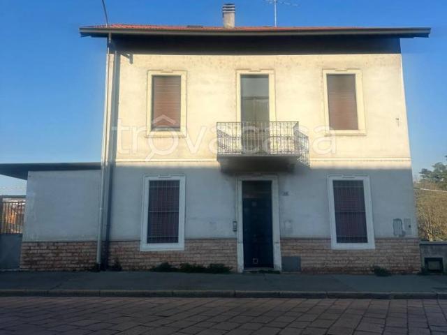 Appartamento in in affitto da privato a Castellanza corso Giacomo Matteotti, 39, arredato, da privato, riscaldamento autonomo TrovaCasa
