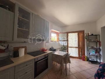 Appartamento in in affitto da privato a Castelnuovo Berardenga via Maestri del Lavoro, 11, posto auto, da privato, ingresso indipendente TrovaCasa