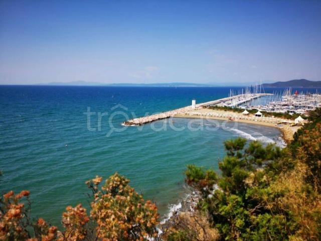 Appartamento in in affitto da privato a Castiglione della Pescaia via del Castello, 1, posto auto, terrazzo, da privato TrovaCasa