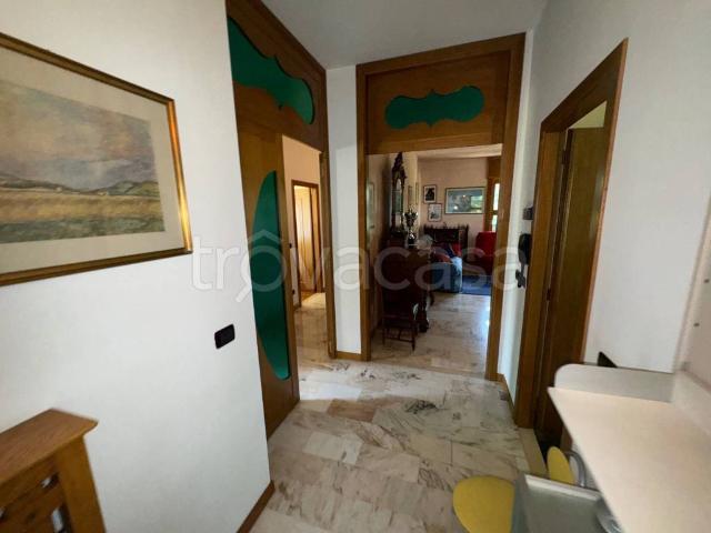 Appartamento in in affitto da privato a Castiglione delle Stiviere via Giosuè Carducci, 1, giardino, da privato, balcone TrovaCasa