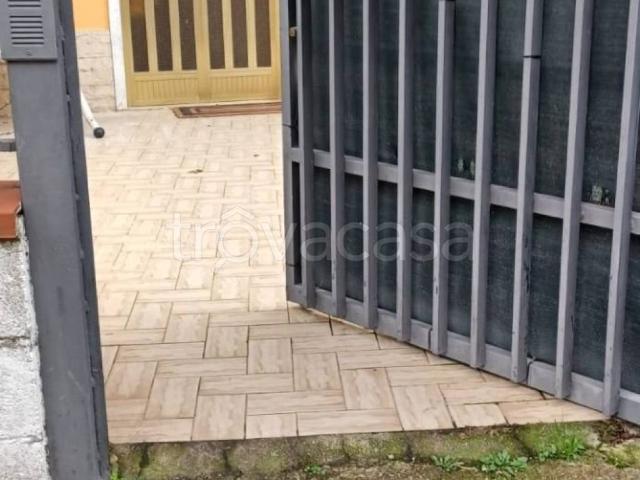 Appartamento in in affitto da privato a Ceppaloni via Stazione, 40, posto auto, da privato, ristrutturato TrovaCasa