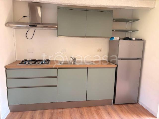 Appartamento in in affitto da privato a Cernobbio via Guglielmo Marconi, da privato, cantina TrovaCasa