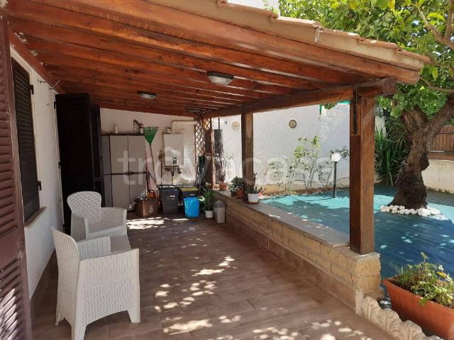 Appartamento in in affitto da privato a Cerveteri via Cuma, 71, giardino, da privato, piscina condominiale TrovaCasa