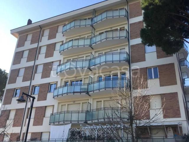 Appartamento in in affitto da privato a Cesenatico viale dei Mille, 74, da privato, vista mare, ascensore TrovaCasa
