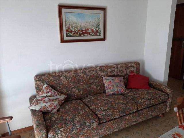 Appartamento in in affitto da privato a Cesenatico viale Euclide, 43, da privato, lavatrice, balcone TrovaCasa