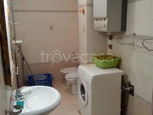 Appartamento in in affitto da privato a Civitavecchia via Giuseppe Mazzini, 16, da privato, ascensore, centrale TrovaCasa