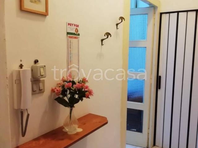 Appartamento in in affitto da privato a Crotone via Interna San Leonardo, 17, arredato, da privato, lungomare TrovaCasa