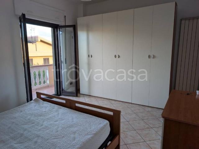 Appartamento in in affitto da privato a Crotone via Nazioni Unite, 129, arredato, terrazzo, da privato TrovaCasa