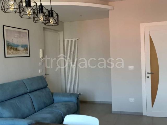 Appartamento in in affitto da privato a Cuneo via Vittorio Bersezio, 15, arredato, da privato, doppia esposizione TrovaCasa