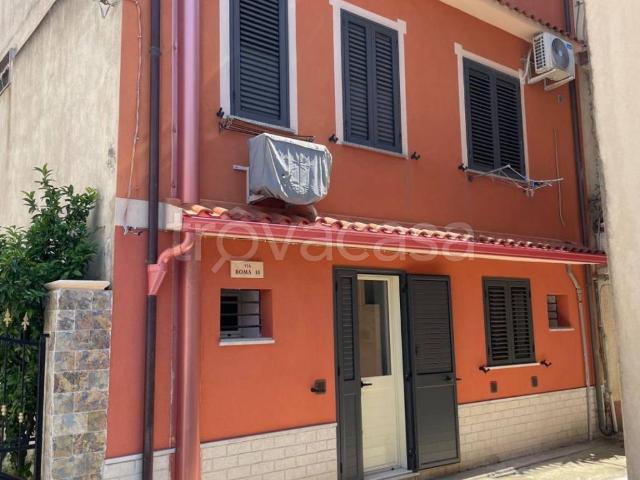 Appartamento in in affitto da privato a Bovalino corso Umberto, da privato TrovaCasa