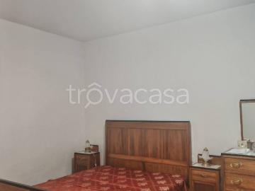 Appartamento in in affitto da privato a Bovalino via Fratelli Bandiera, 119, da privato, ristrutturato, box doccia TrovaCasa