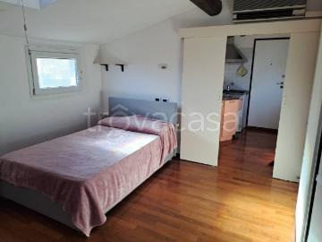 Appartamento in in affitto da privato a Bologna via del Fossato, 21, da privato, ristrutturato, centrale TrovaCasa