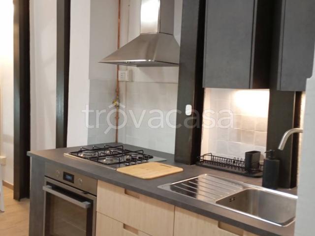 Appartamento in in affitto da privato a Bologna via Mascarella, 32, da privato, soppalco TrovaCasa