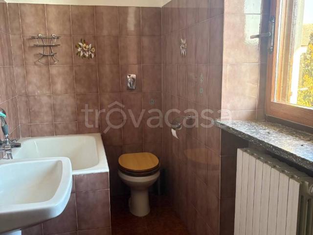 Appartamento in in affitto da privato a Borgo San Siro via Maestra, 18, giardino, da privato, ultimo piano TrovaCasa