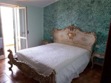 Appartamento in in affitto da privato a Barcellona Pozzo di Gotto via San Rocco, 52, da privato, balcone, cucina abitabile TrovaCasa