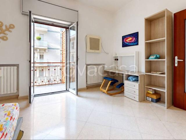 Appartamento in in affitto da privato a Bari via Sagarriga Visconti, 106, da privato, luminoso, balcone TrovaCasa
