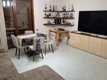 Appartamento in in affitto da privato a Baronissi via Sant'Andrea, 48, arredato, da privato, riscaldamento autonomo TrovaCasa