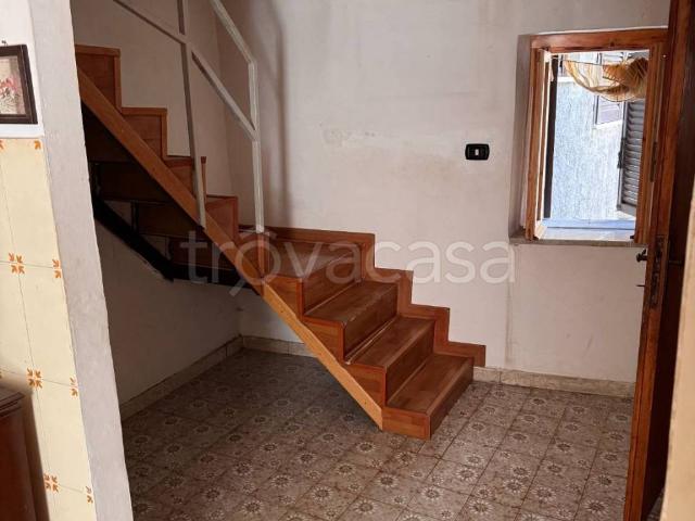 Appartamento in in affitto da privato a Bellegra via Roma, 158, arredato, da privato, angolo cottura TrovaCasa