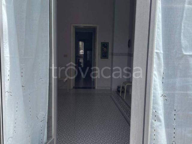 Appartamento in in affitto da privato a Belpasso via Tredicesima Traversa, 92, da privato, centrale TrovaCasa
