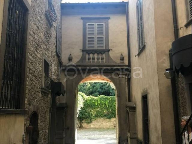 Appartamento in in affitto da privato a Bergamo via Bartolomeo Colleoni, 34, posto auto, da privato, caminetto TrovaCasa