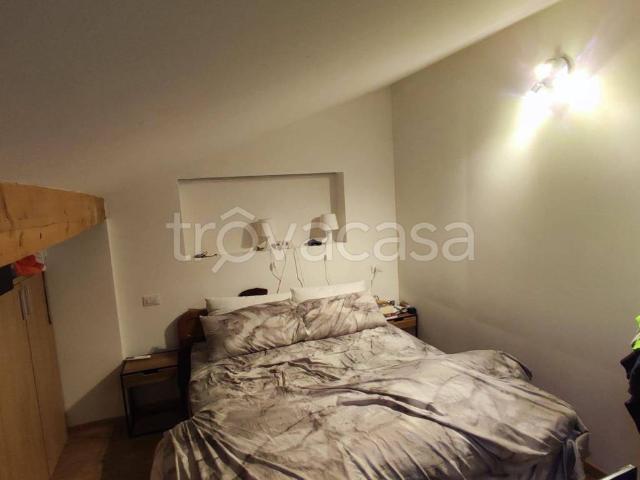 Appartamento in in affitto da privato a Brandizzo via San Gervasio, 11, da privato, nuova costruzione, travi a vista TrovaCasa