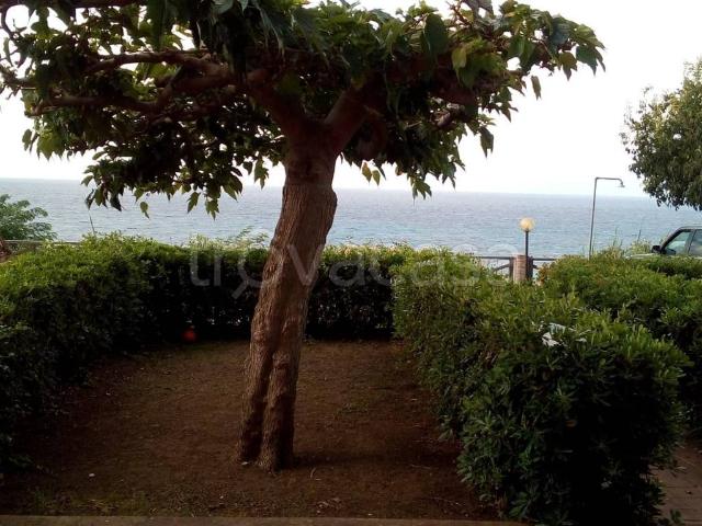 Appartamento in in affitto da privato a Briatico contrada Sant'Irene, giardino, da privato, vista mare TrovaCasa