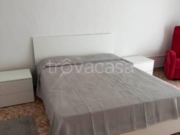 Appartamento in in affitto da privato a Brindisi via Giuseppe Di Vittorio, 15, arredato, da privato, ristrutturato TrovaCasa