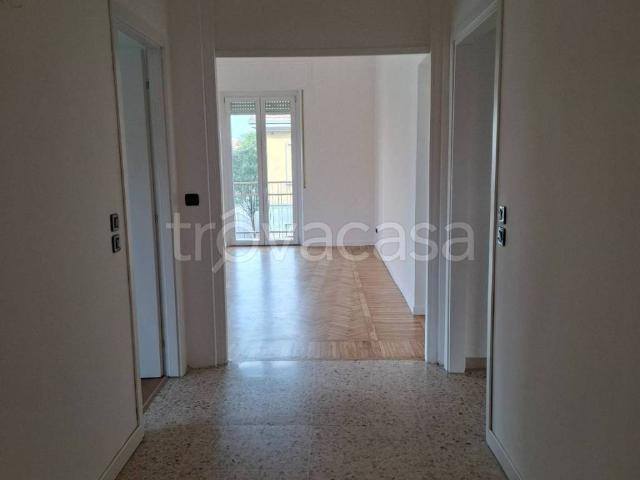 Appartamento in in affitto da privato a Busto Arsizio corso Italia, nd, da privato, ascensore, riscaldamento centralizzato TrovaCasa
