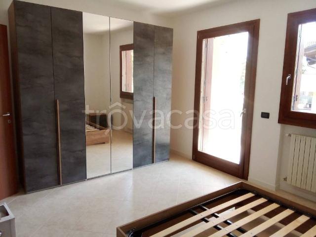 Appartamento in in affitto da privato a Goito via Cesare Battisti, 30, arredato, giardino privato, box TrovaCasa