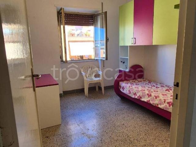 Appartamento in in affitto da privato a Gaeta via Giuseppe Garibaldi, 9, posto auto, da privato, ascensore TrovaCasa