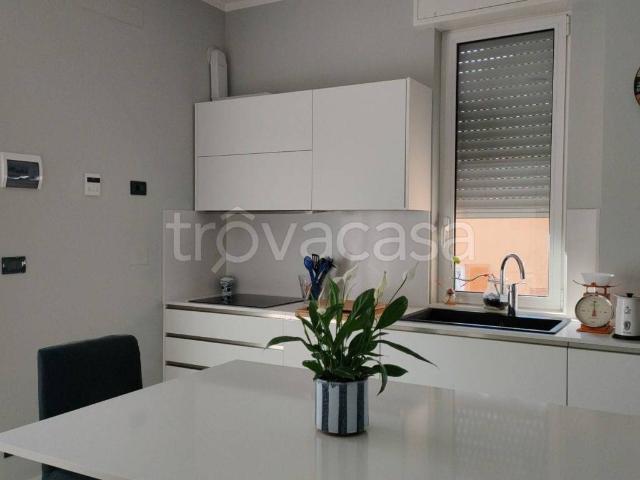 Appartamento in in affitto da privato a Genova corso Europa, 352, da privato, ascensore, ristrutturato TrovaCasa