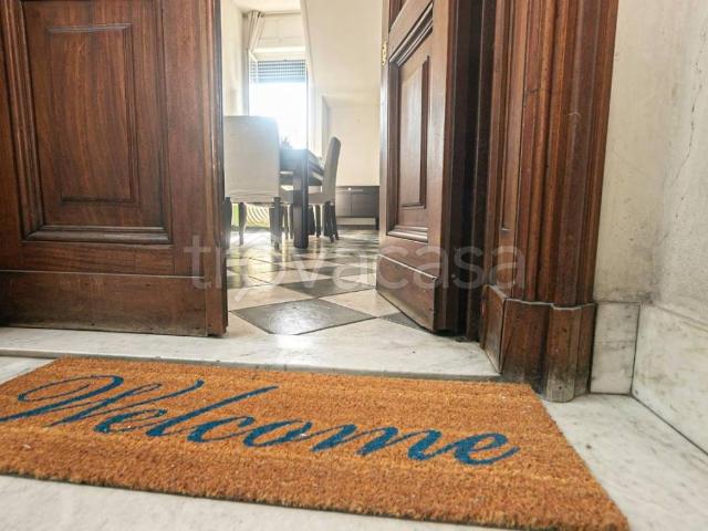Appartamento in in affitto da privato a Genova via Tullio Molteni, 2, da privato, parzialmente arredato, caminetto TrovaCasa