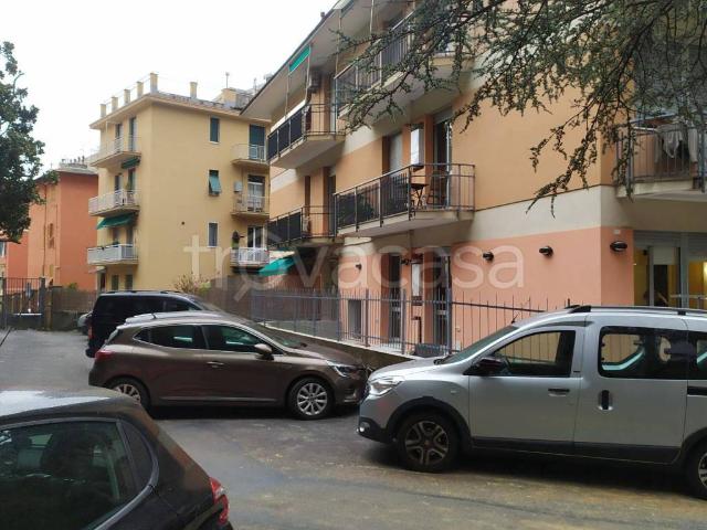 Appartamento in in affitto da privato a Genova via Camillo Vianson, 20, box, da privato, riscaldamento autonomo TrovaCasa