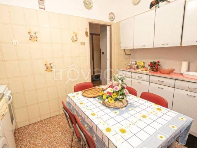 Appartamento in in affitto da privato a Genova via del Commercio, 7A, arredato, giardino, da privato TrovaCasa