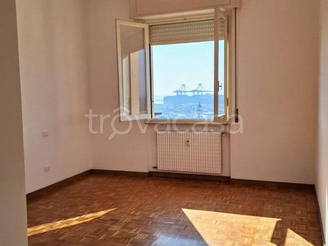 Appartamento in in affitto da privato a Genova via Diano Marina, 58, da privato, vista mare, cantina TrovaCasa
