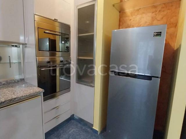 Appartamento in in affitto da privato a Genova via Donghi, 2, da privato, studio TrovaCasa