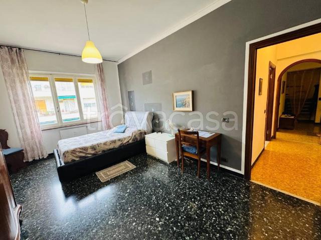 Appartamento in in affitto da privato a Genova via Giovanni Opisso, 74, da privato, vista mare, ascensore TrovaCasa