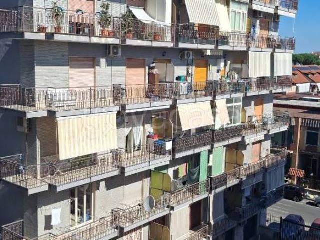Appartamento in in affitto da privato a Giugliano in Campania via Fratelli Maristi, 49, posto auto, da privato, riscaldamento autonomo TrovaCasa