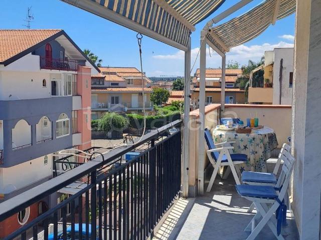 Appartamento in in affitto da privato a Giardini Naxos via Nixa, 1, posto auto, terrazzo, da privato TrovaCasa