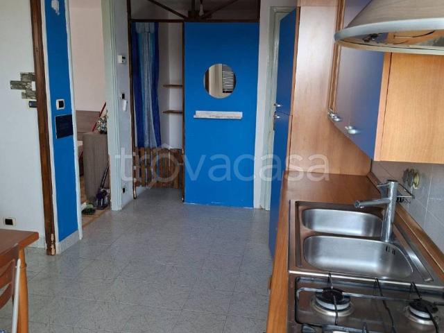 Appartamento in in affitto da privato a Giaveno via Piave, 5, arredato, da privato, lavatrice TrovaCasa