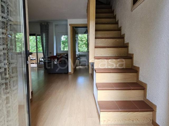 Appartamento in in affitto da privato a Gignese via del Bosco, terrazzo, da privato, piscina TrovaCasa