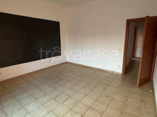 Appartamento in in affitto da privato a Grammichele via Francesco Mazzullo, 12, non arredato/vuoto, da privato TrovaCasa