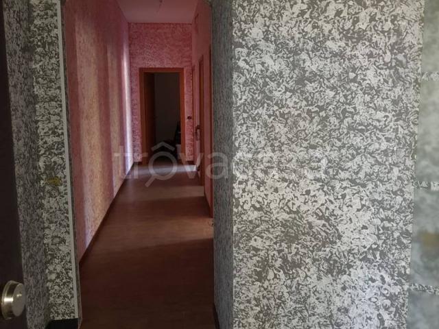 Appartamento in in affitto da privato a Gravellona Lomellina via Robecchi, 14, box, da privato, balcone TrovaCasa