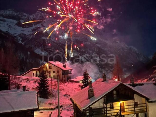 Appartamento in in affitto da privato a Gressoney La Trinité località Orsio, 27, da privato, cucina abitabile, doppi servizi TrovaCasa