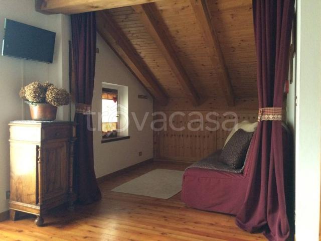 Appartamento in in affitto da privato a Gressoney La Trinité località Underwoald, 72, box, da privato, ultimo piano TrovaCasa