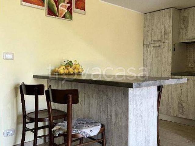 Appartamento in in affitto da privato a Grisolia via Valle dell'Orco, 28, da privato, ristrutturato, angolo cottura TrovaCasa