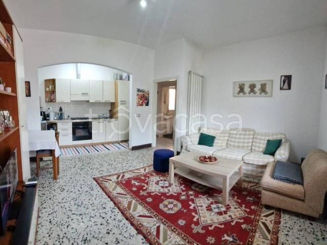 Appartamento in in affitto da privato a Dizzasco via Magistri Intelvesi, arredato, giardino privato, terrazzo TrovaCasa