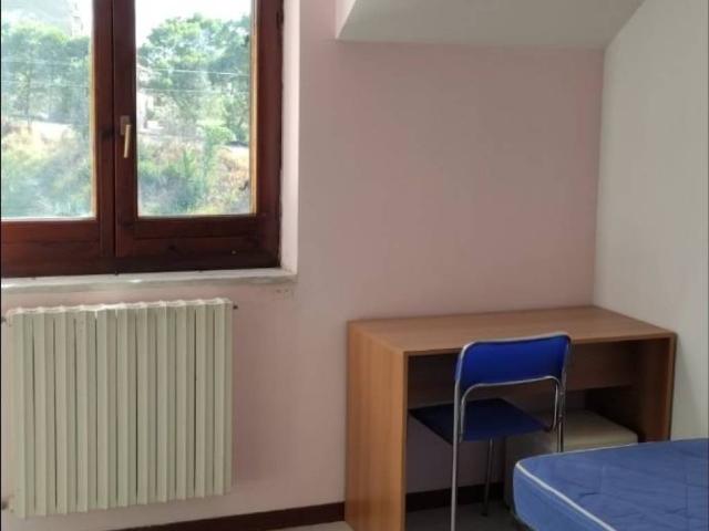 Appartamento in in affitto da privato a Enna viale Guglielmo Borremans, 35, arredato, posto auto, terrazzo TrovaCasa